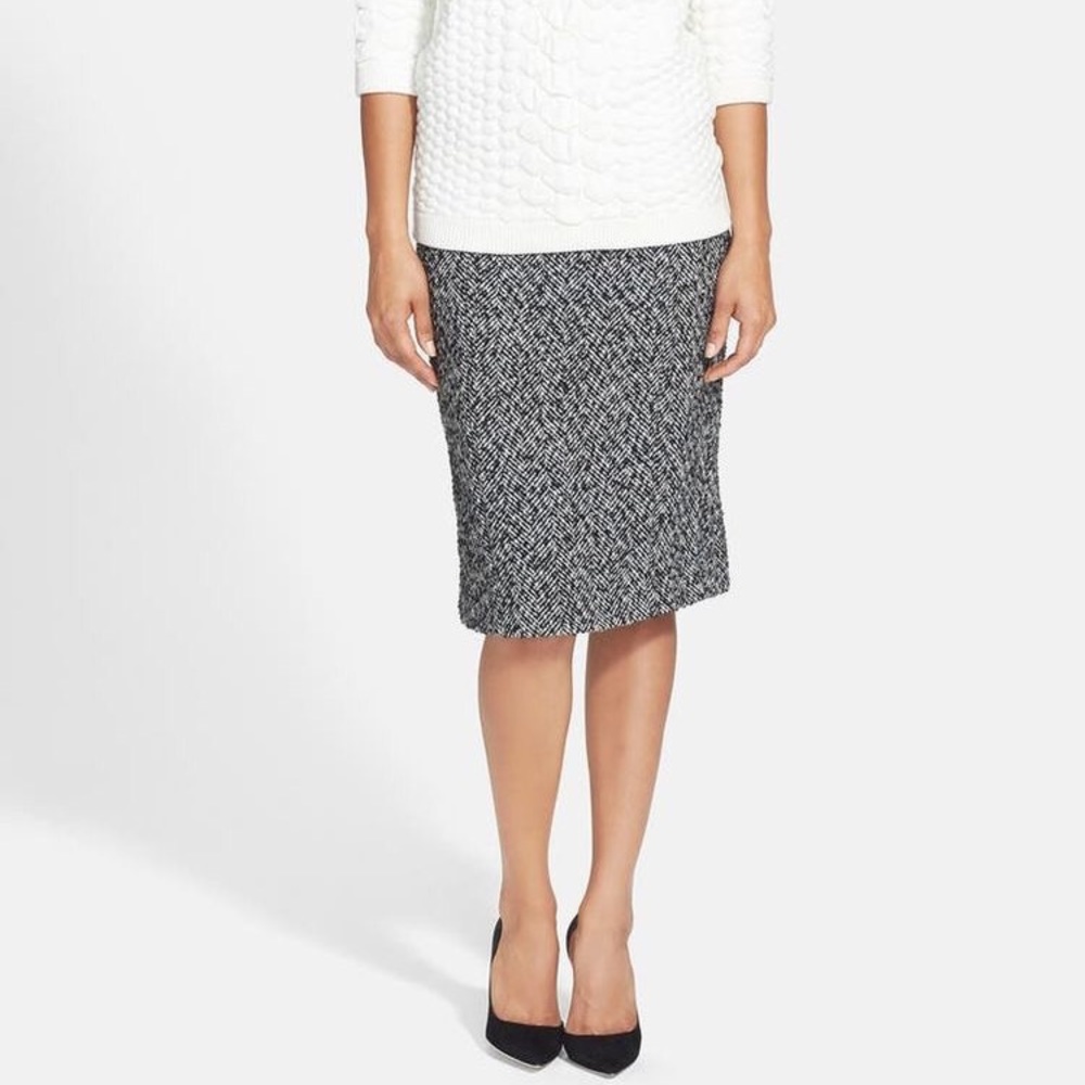 Pink Tartan Black and White Herringbone Wool Full Lined Pencil Skirt 10 Like New